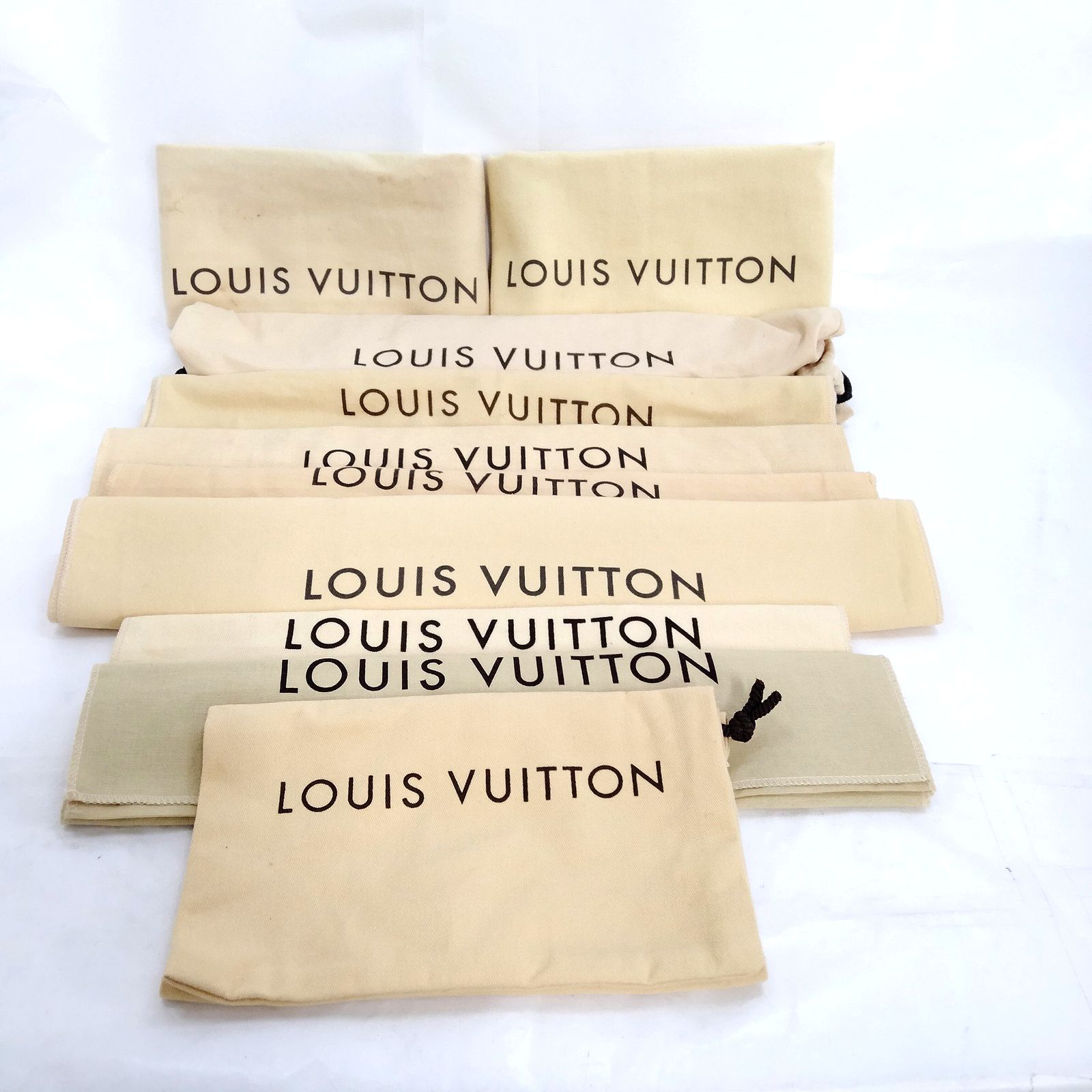 SIN TARIFA Louis Vuitton LV 10 piezas de bolsa antipolvo conjunto 3907412 - Imagen 1 de 6